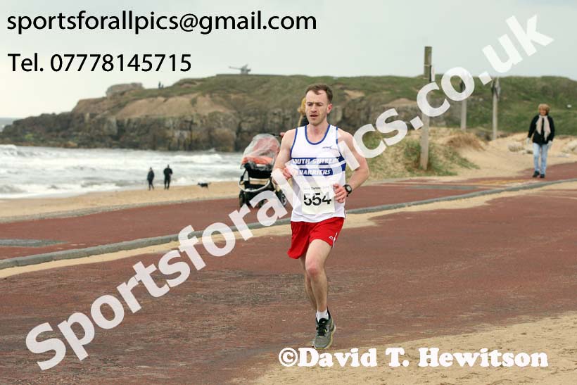 Sand Dancer 10k, South Shields. Photo:  David T. Hewitson/Sports for All Pics